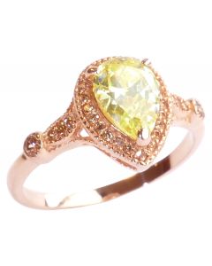 Exquisite Apple Green Rosette Ring